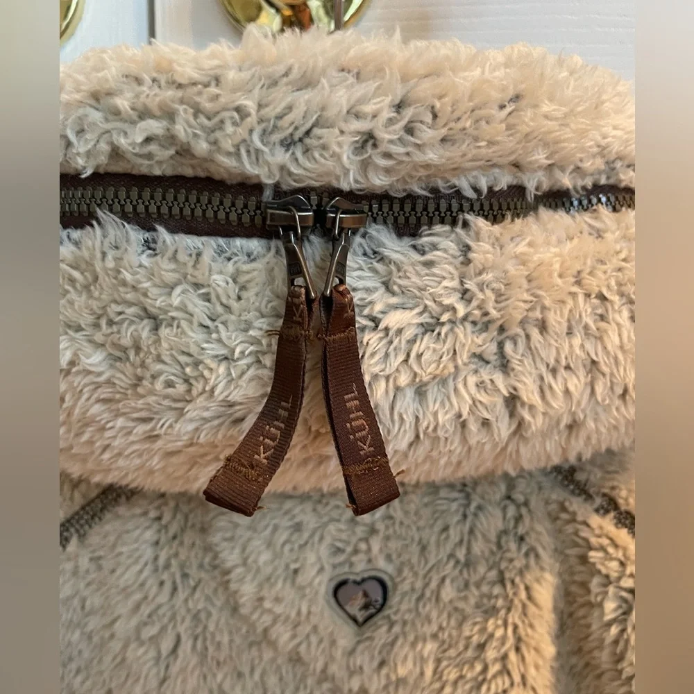 KÜHL Flight Vest Italian Fleece Stowable Hood Full Zip Cream Tan Brown Warm Cozy - Picture 10 of 16